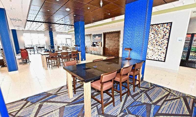 Holiday Inn Express & Suites - Perryville I-55 By Ihg Exterior photo