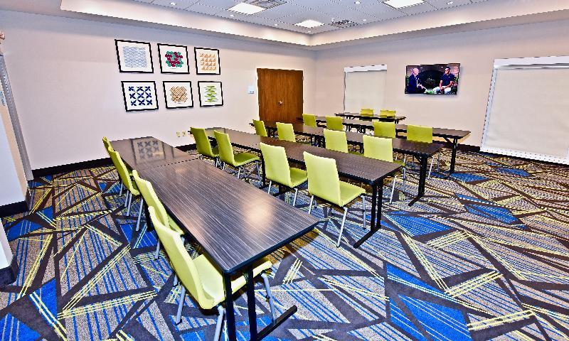 Holiday Inn Express & Suites - Perryville I-55 By Ihg Exterior photo